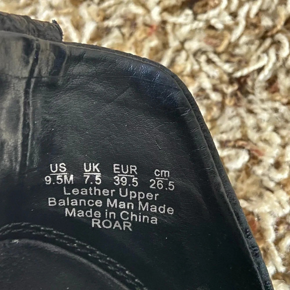 Franco Sarto croc embossed heeled booties - Picture 8 of 9